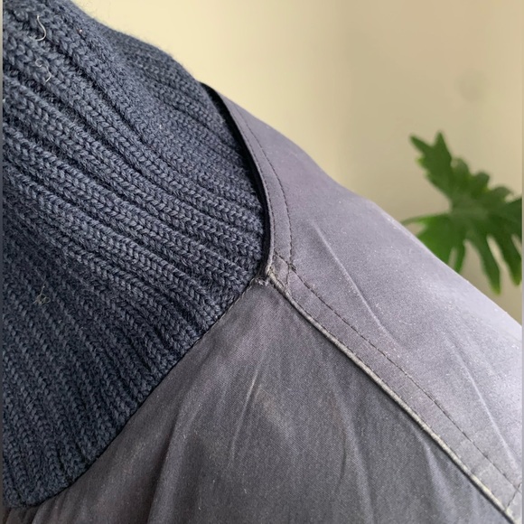 VINTAGE - Fur lining, Navy Blue Trench Coat - Picture 16 of 16